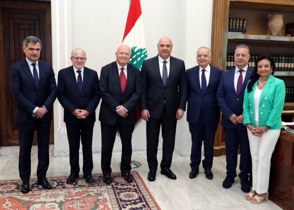 من بعبدا... الكويت تجدّد دعمها للبنان "في كل الظروف"