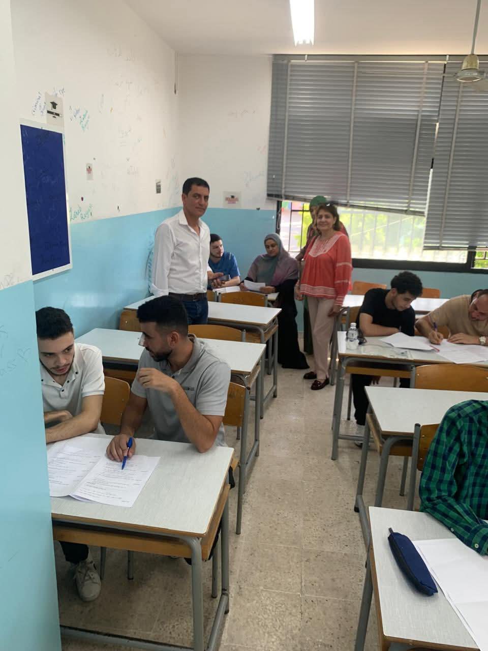 سلام يونس خلال جولتها على مراكز الإمتحانات الرسمية في الجنوب: التنظيم جيد وهناك التزام بالقوانين والأنظمة من قبل رؤساء المراكز