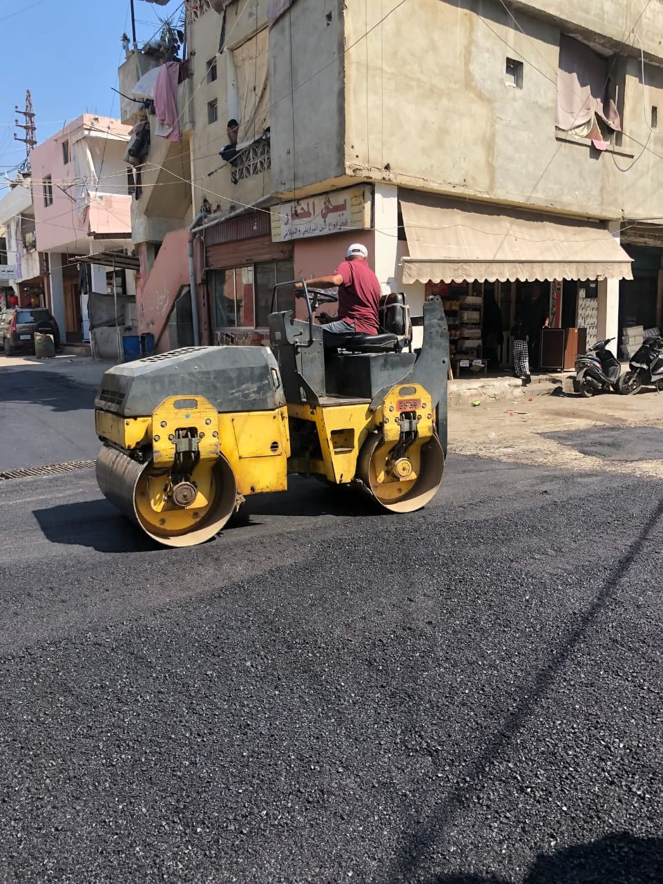 وفد من سكان حي "رجال الأربعين" في تعمير عين الحلوة يزور النائب سعد لعرض معاناة مستمرة منذ أكثر من 15 عامًا