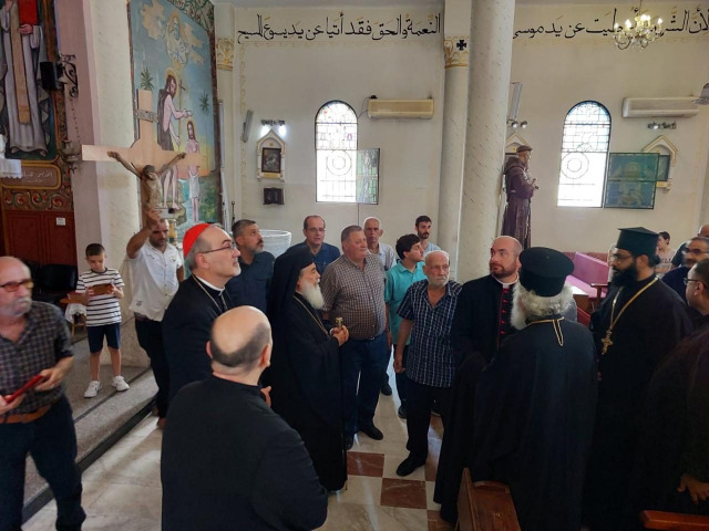 "اللجنة الرئاسية العليا لشؤون الكنائس في فلسطين" تُثمّن زيارة بطاركة القدس إلى غزة وتؤكد على دعم صمود المسيحيين والسكان في ظل العدوان الإسرائيلي