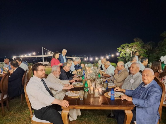 عشاء تكريمي لرئيس بلدية صيدا مصطفى حجازي وأعضاء المجلس البلدي… رسائل بيئية وأمل بإصلاح الشاطئ