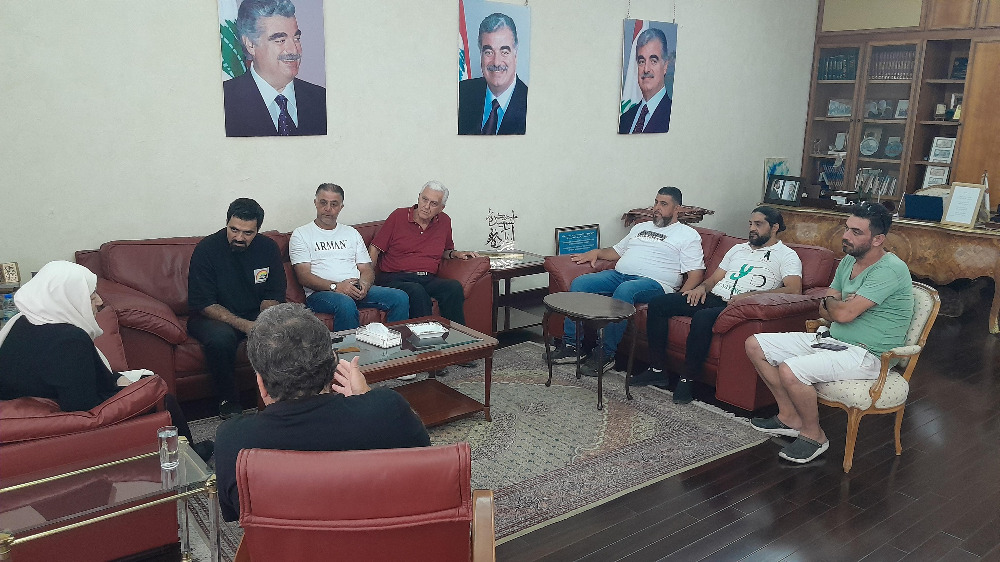 بهية الحريري تلتقي وفداً من بلدية البرغلية وتستمع لمطالب سائقي الشاحنات وعربات "التوك توك"