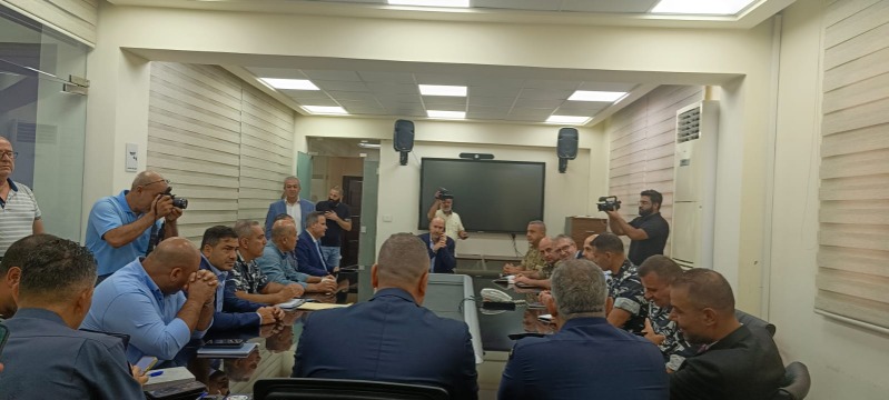 صيدا تستنفر أمنيًا مع انطلاق الموسم السياحي: اجتماع لمجلس الأمن الفرعي برئاسة المحافظ ضو