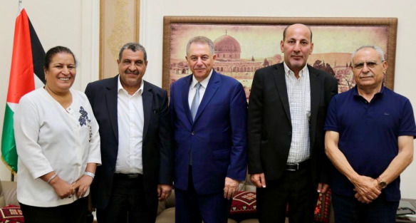 السفير دبور يستقبل قيادة الجبهة الديمقراطية في لبنان بزيارة وداعية