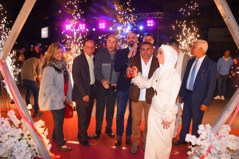 مؤسسة "Crystal" تفتتح فرعها الجديد في صيدا: صالة فخمة لفساتين الأعراس والسهرات