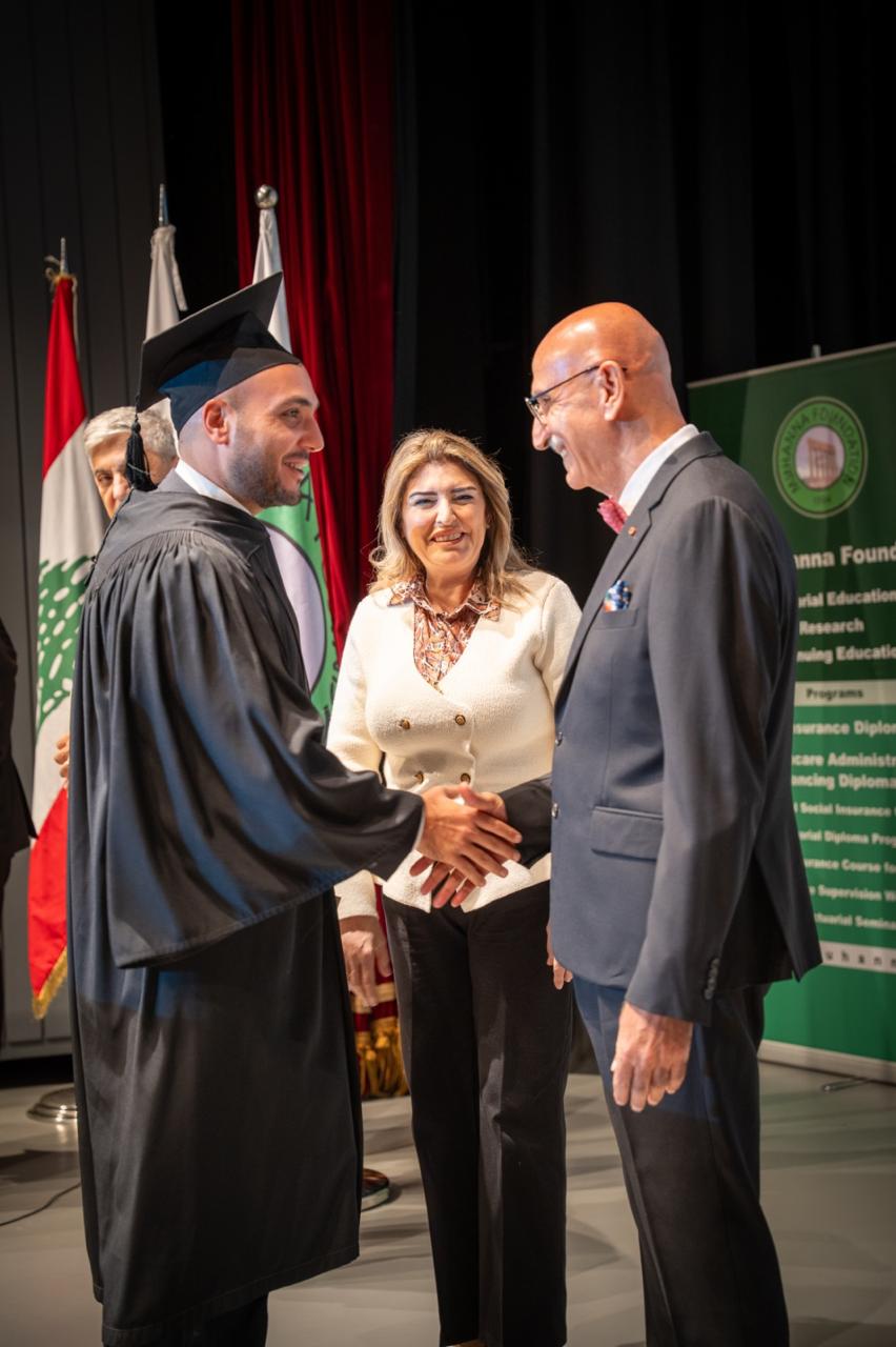 شهادة في إدارة البلديات لعمر مرجان من الجامعة اللبنانية الأميركية (LAU)