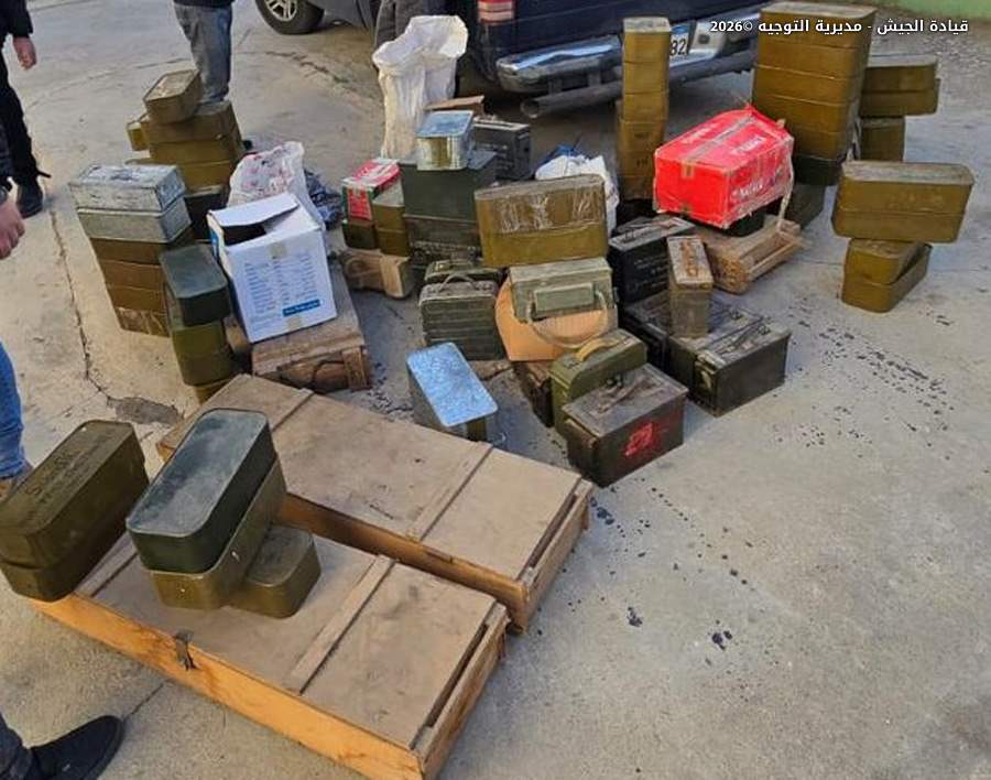 بالصور - الجيش يضبط كميةً كبيرةً من الأسلحة في البقاع.. ويوقف شخصين