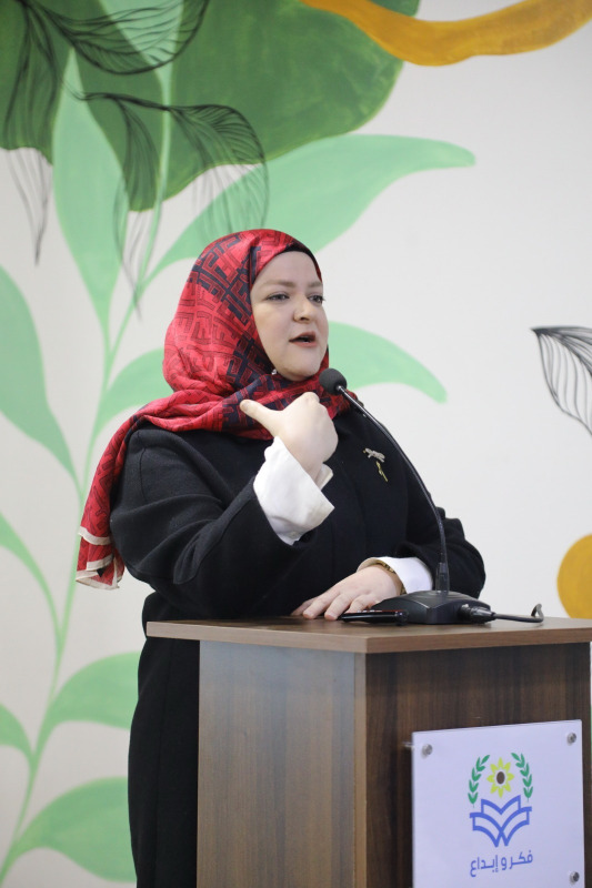 "معاً نزرع الأمل.. ننتصر للحياة".. لقاء مع الأخصائية راغدة دهيني في "ثانوية السفير" باليوم العالمي لسرطان الأطفال