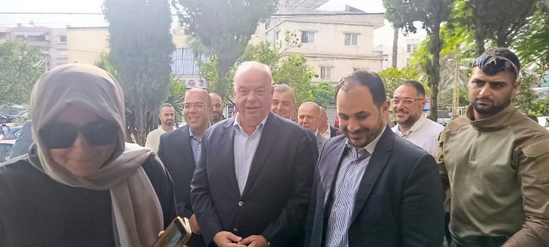 الحاج يجول على "اوجيرو" ومركزي "الفا" و"تاتش" في صيدا: وقعنا على انشاء نظام الفايبر اوبتيك في المدينة