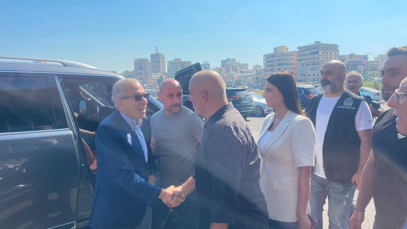 الوزير البساط في صيدا: جولة ميدانية تشمل المرفأ والأسواق ولقاءات مع فعاليات المدينة