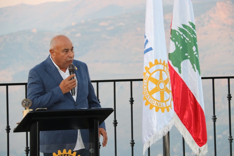 روتاري صيدا يكرّم د.حازم بديع بمنحه وسام "بول هاريس" تقديراً لمسيرته المهنية والإنمائية وعلاقته المميزة مع النادي
