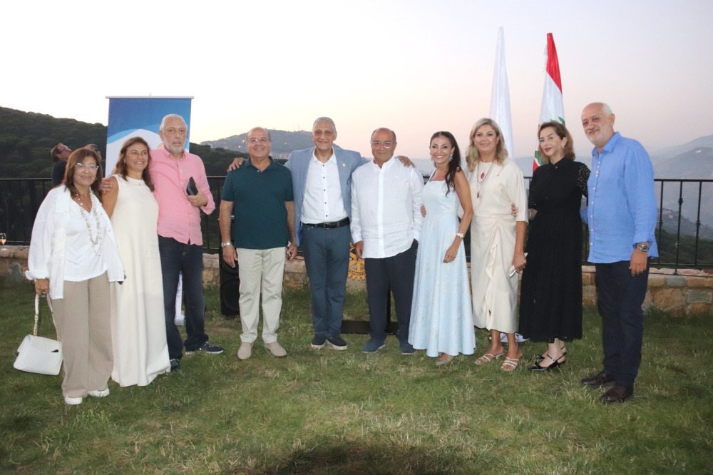 روتاري صيدا يكرّم د.حازم بديع بمنحه وسام "بول هاريس" تقديراً لمسيرته المهنية والإنمائية وعلاقته المميزة مع النادي