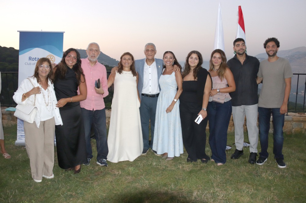 روتاري صيدا يكرّم د.حازم بديع بمنحه وسام "بول هاريس" تقديراً لمسيرته المهنية والإنمائية وعلاقته المميزة مع النادي