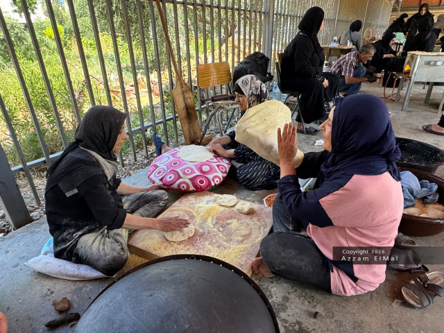 يوم قروي في مركز استقبال النازحين بمعهد صيدا الفني يعيد لأهالي الجنوب أجواء الضيعة