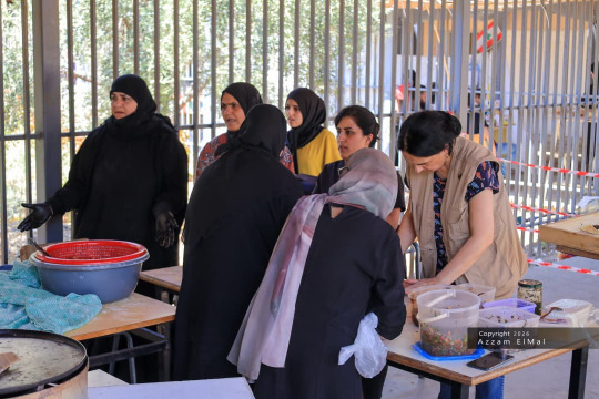 يوم قروي في مركز استقبال النازحين بمعهد صيدا الفني يعيد لأهالي الجنوب أجواء الضيعة