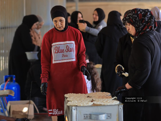 يوم قروي في مركز استقبال النازحين بمعهد صيدا الفني يعيد لأهالي الجنوب أجواء الضيعة