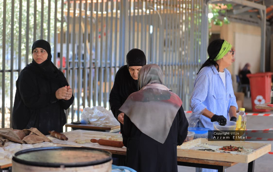 يوم قروي في مركز استقبال النازحين بمعهد صيدا الفني يعيد لأهالي الجنوب أجواء الضيعة