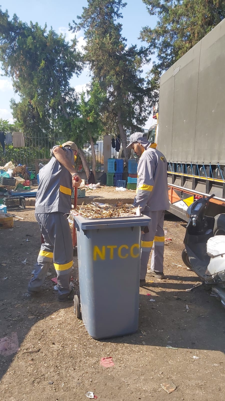 شركة NTCC تباشر أعمال كنس الشوارع في صيدا