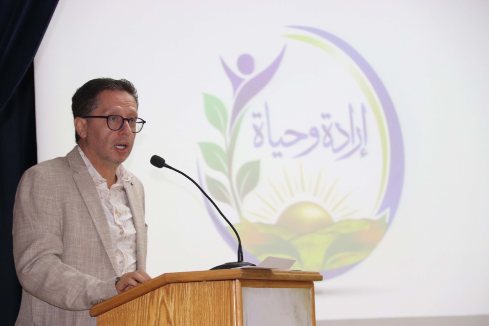 "ثانوية السفير" تُطلق عامها الدراسي الجديد تحت شعار "إرادة وحياة " برعاية الشّاعر محمّد مهدي ناصر الدّين