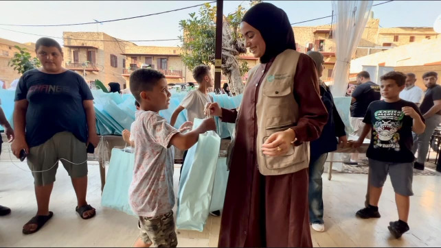 300 حقيبة مدرسية و300 ضحكة في مبادرة إنسانية لـ"جمعية محمد عبد الحليم جمعة الخيرية" في صيدا
