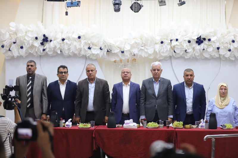 تحت رعاية الرئيس عباس.. شؤون اللاجئين تضع حجر الأساس لخزان مياه في مخيم الفوار وتتفقد أوضاع مخيمات جنوب الضفة الغربية