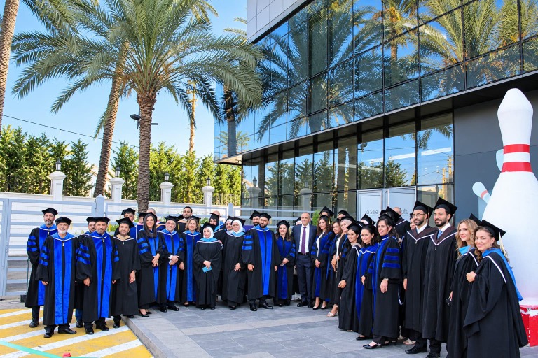 الجامعة اللبنانية الدولية LIU فرع صيدا تحتفل بتخريج طلابها للعام 2026 برعاية النائب حسن مراد