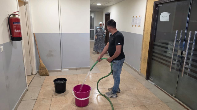 بالصور - إنطلاق أعمال التنظيف في قصر عدل النبطية قبل إستئناف العمل فيه