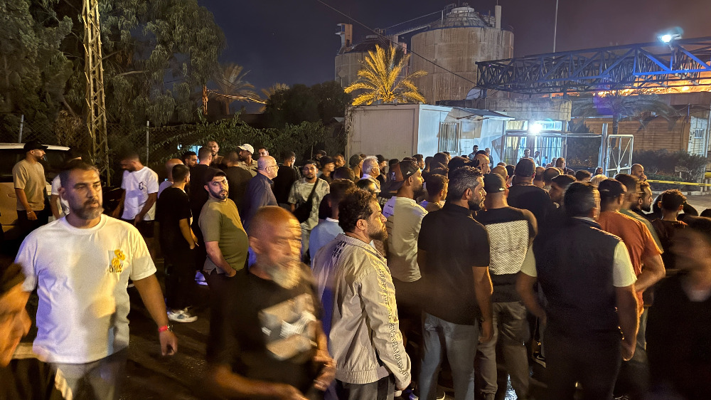 وقفة احتجاجية أمام معمل النفايات في صيدا للمطالبة بحل جذري للأزمة البيئية