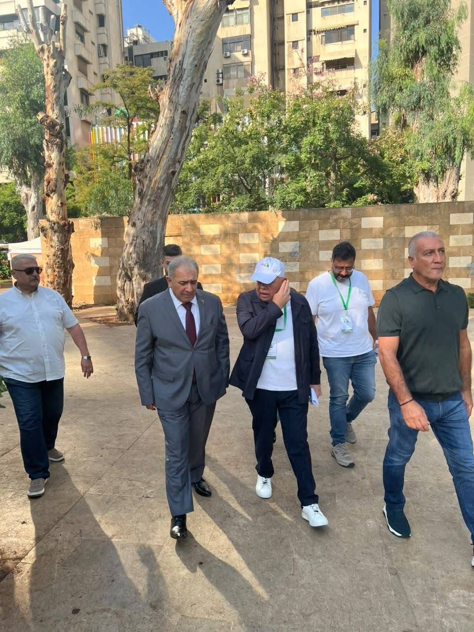 السفير الاسعد يشارك في يوم صحي لجمعية "حركة بادر"