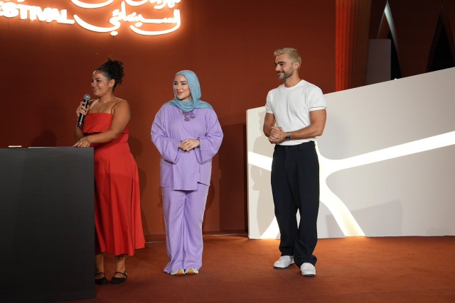 من "عالم تاني".. أسما شريف منير وعمرو جمال يكافئان 18 موهبة عربية في مهرجان الجونة السينمائي