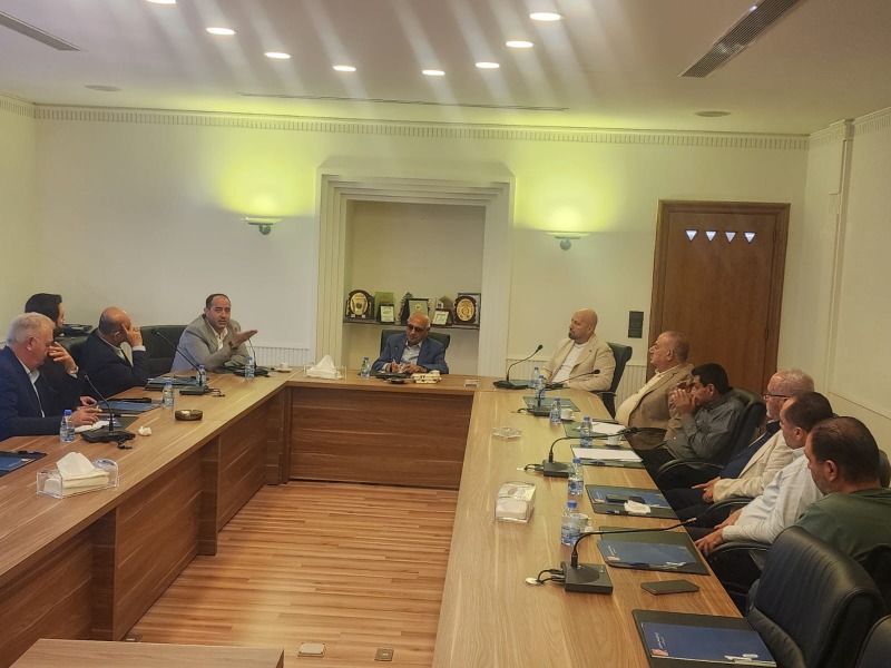 جمعية تجار النبطية تكرّم رئيس غرفة صيدا والجنوب تقديراً لجهوده خلال الحرب