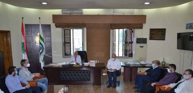 رئيس بلدية طرابلس يستعرض مراحل تنفيذ مشاريع تنموية مع وفد الوكالة الألمانية للتعاون الدولي