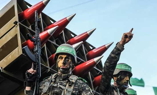 كتائب القسام توجه الآن ضربات صاروخية