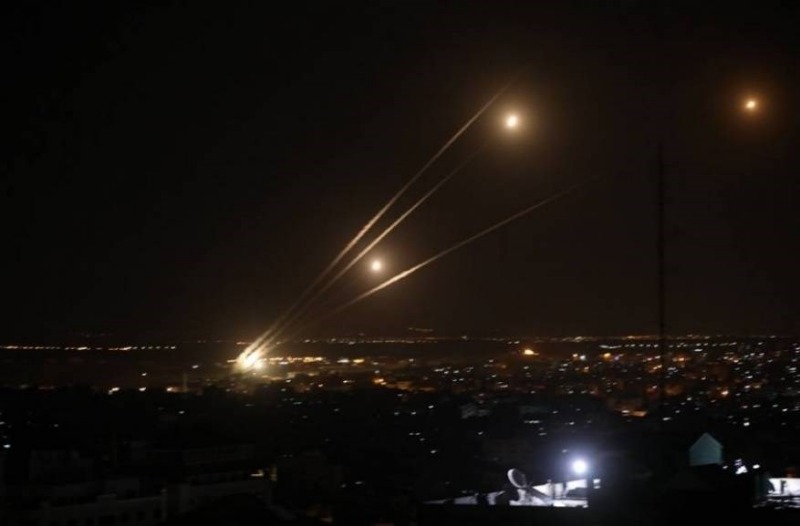 صاروخ متطور جديد سقط في تل أبيب دون تفعيل صفارات الإنذار