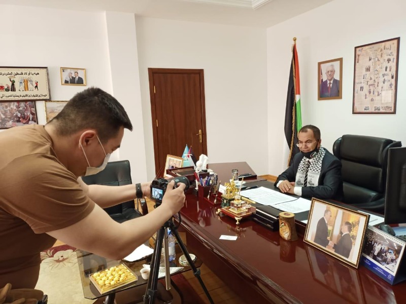 القناة الكازاخستانية  "خبار" تجري لقاء صحفي مع سفير دولة فلسطين لدى كازاخستان د. أبو زيد حول العدوان الإسرائيلي ضد  الشعب الفلسطيني في غزة والقدس