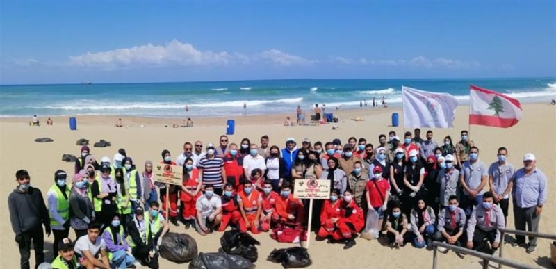 حملة نظافة لشاطىء صيدا برعاية البلدية وتمويل أوروبي