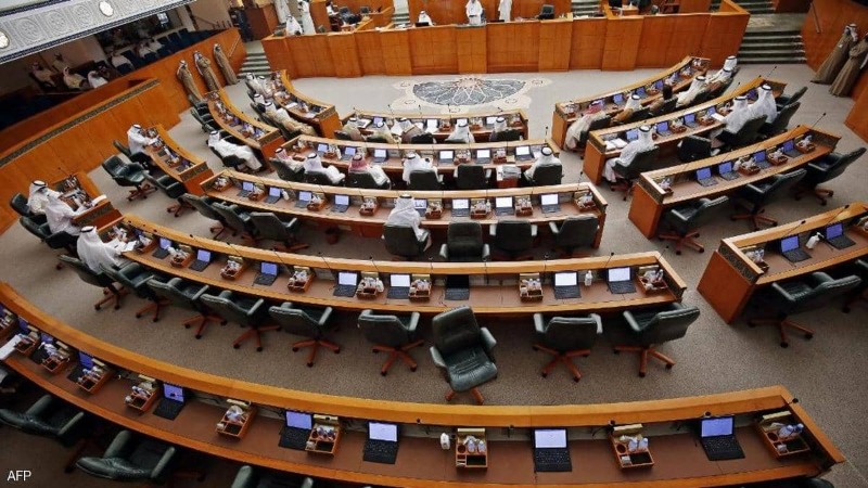 "حادث غريب" يرفع جلسة مجلس الأمة الكويتي