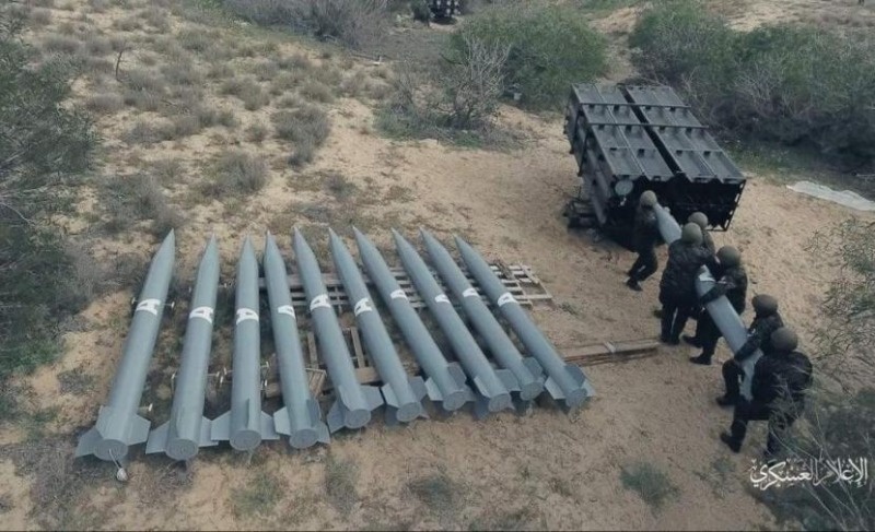 ضابط استخبارات إسرائيلي: حماس ما زالت تمتلك مئات الصواريخ البعيدة