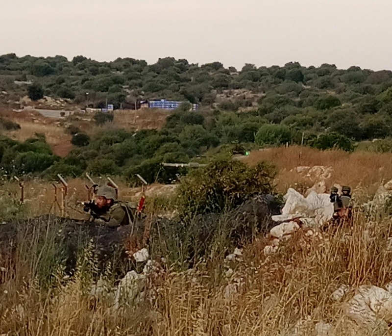 ​قوات العدو تتخطى السياج التقني في ميس الجبل