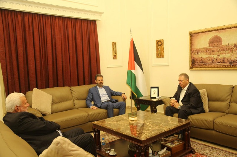 السفير دبور يستقبل ممثل حركة "الجهاد الاسلامي" في لبنان