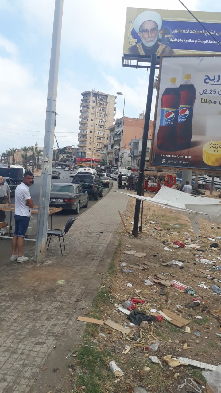 العثور على ‏طفل ‏حديث ‏الولادة داخل علبة كرتون في مدينة صيدا