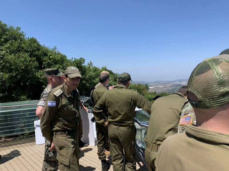 ‏وفد عسكري يضم أميركيين وإسرائيليين يجولون عند الحدود الفلسطينية المحتلة مع لبنان