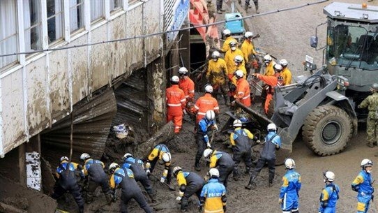 انهيارات أرضيّة وقتلى بسبب الأمطار في اليابان