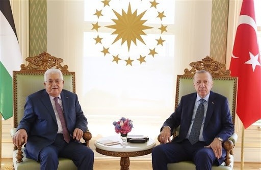 بدء الاجتماع بين الرئيس عباس ونظيره التركي