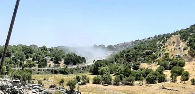 الاحتلال الإسرائيلي يطلق قنبلة دخانية باتجاه راع في محلة بركة النقار