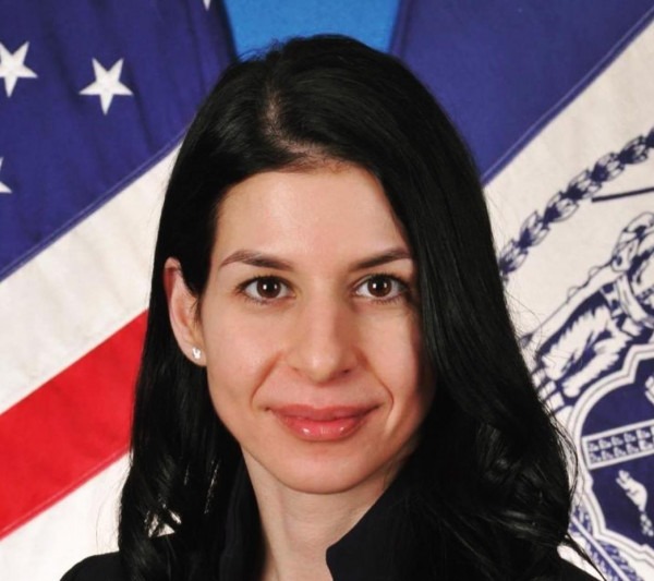 لأول مرة.. تعيين أميركية من أصل فلسطيني ضمن قيادة الشرطة بإحدى مقاطعات نيويورك