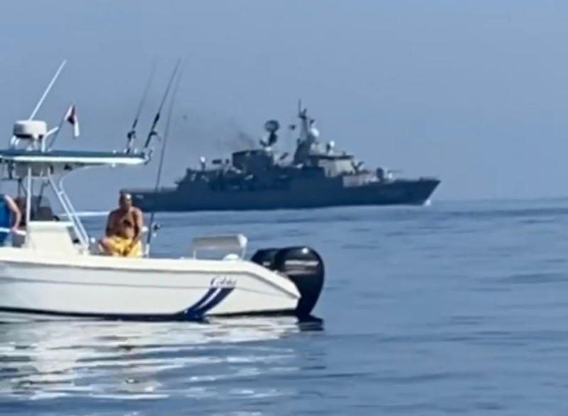 بالفيديو: أربع بوارج حربية "مجهولة" حتى الآن في المياه اللبنانية قبالة شواطيء المتن وكسروان!!