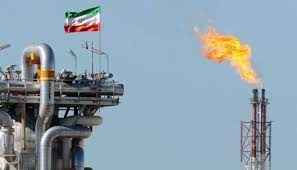 البواخر الإيرانيّة لن تدخل الى لبنان بل ستتّجه الى بانياس السورية!