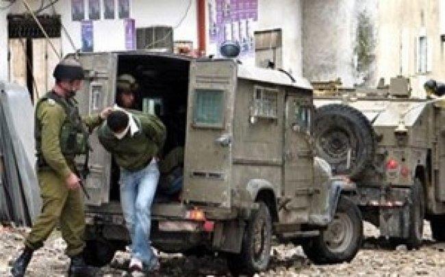 الاحتلال يعتقل 4 طلاب مدرسة في بلدة تقوع شرق بيت لحم