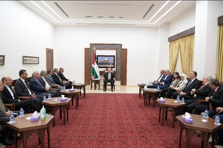 الرئيس عباس يستقبل رؤساء الجامعات الفلسطينية في المحافظات الشمالية والقدس